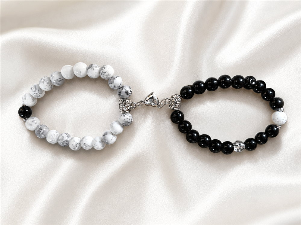 magnetic heart shape bracelet / 2 bracelet magnetic heart shape
